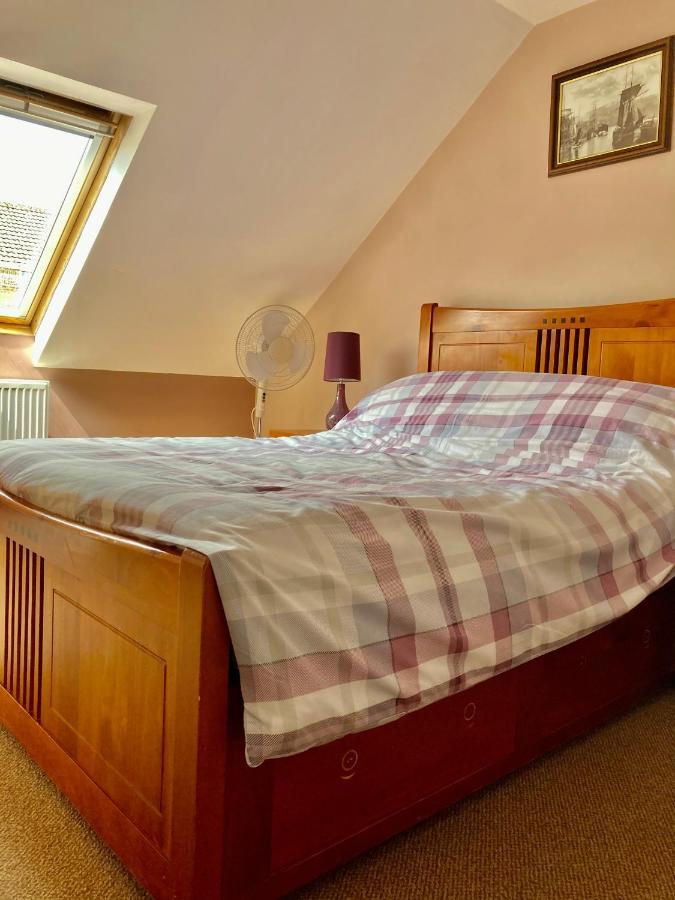 Burndale Holiday Apartment Sleights ภายนอก รูปภาพ
